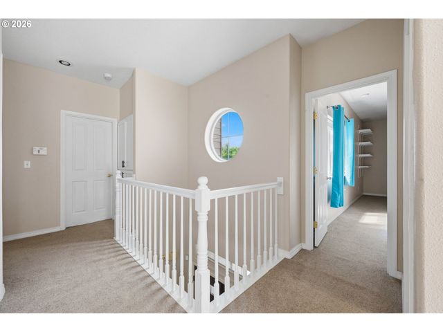 2264 Ne 14TH Pl, Hillsboro, OR 97124