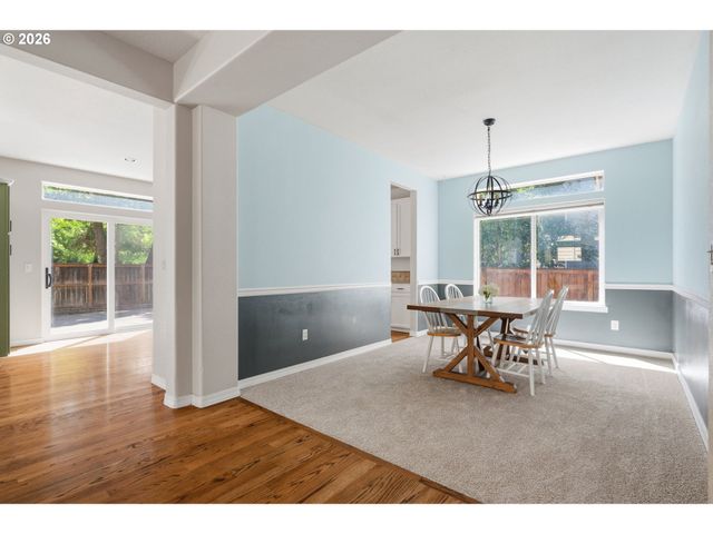 2264 Ne 14TH Pl, Hillsboro, OR 97124
