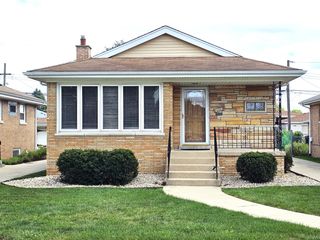 8519 S Tripp Avenue, Chicago, IL 60652