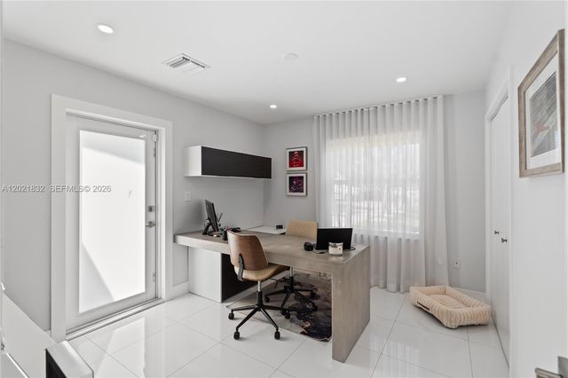 14441 S Biscayne River Rd, Miami, FL 33161