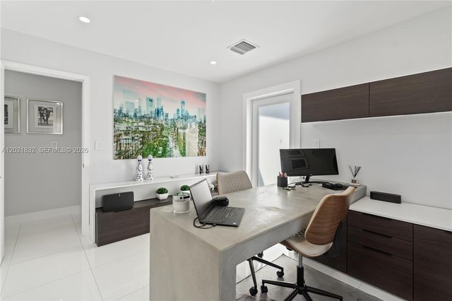 14441 S Biscayne River Rd, Miami, FL 33161