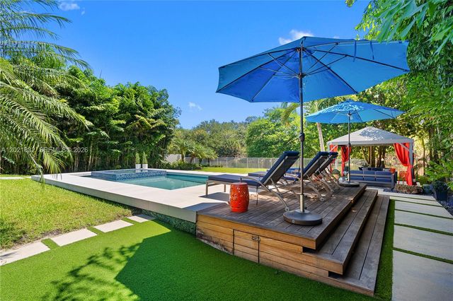 14441 S Biscayne River Rd, Miami, FL 33161