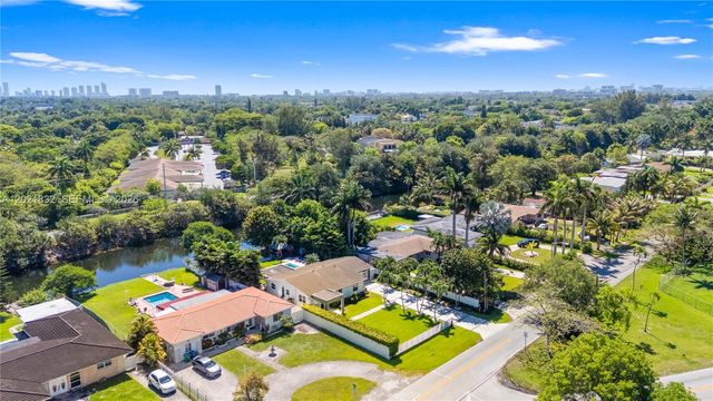 14441 S Biscayne River Rd, Miami, FL 33161