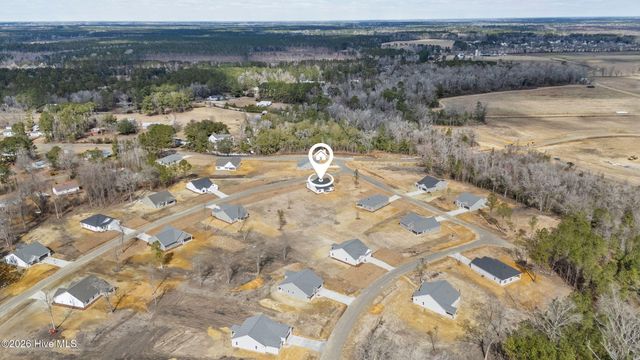 405 Alice Lane, Burgaw, NC 28425