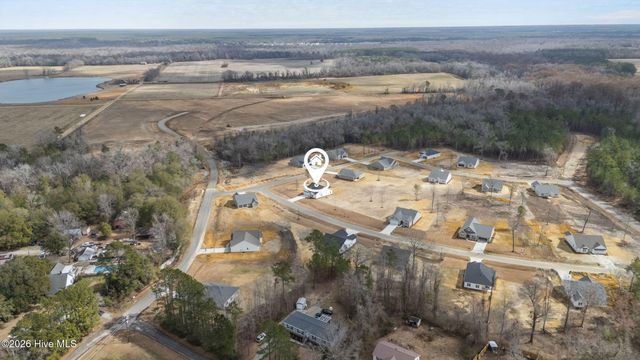 405 Alice Lane, Burgaw, NC 28425