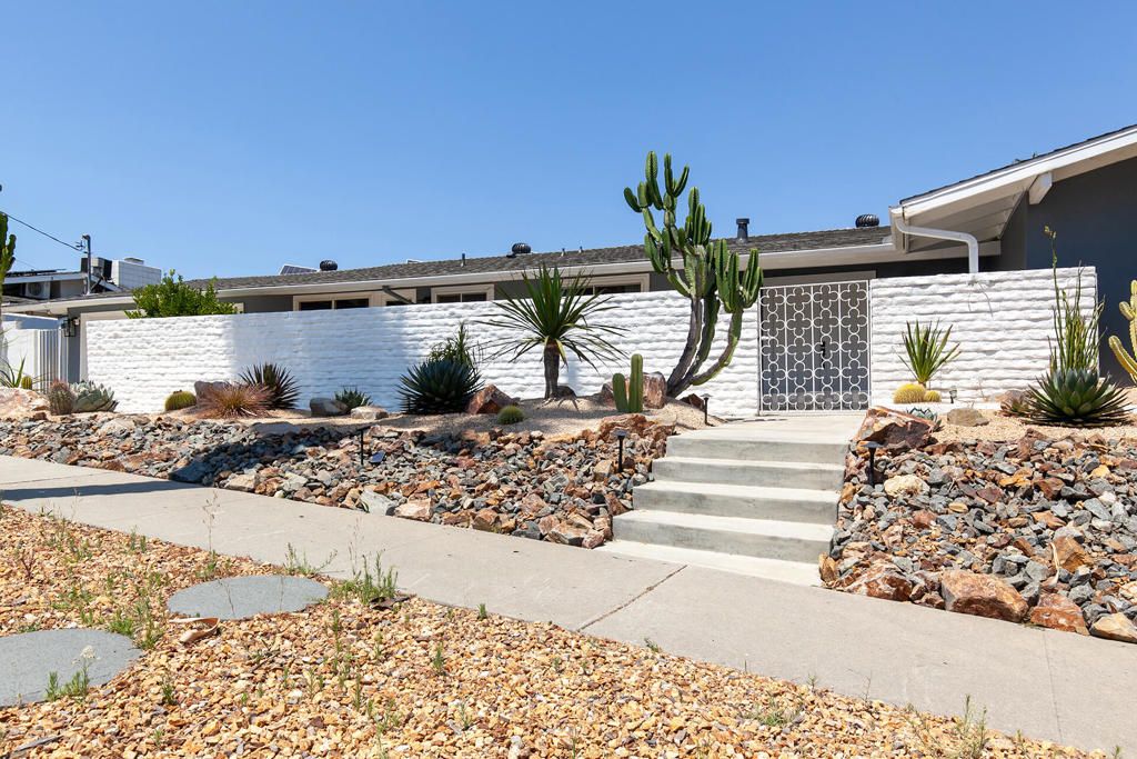 9360 Monona Drive, La Mesa, CA 91942