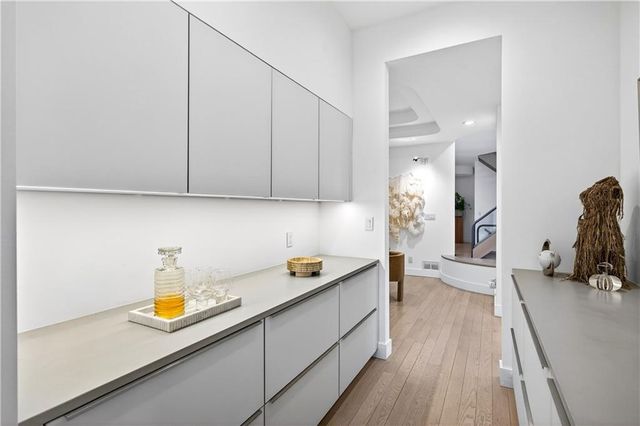 230 N Chambord NW Drive, Atlanta, GA 30327