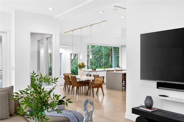 230 N Chambord NW Drive, Atlanta, GA 30327