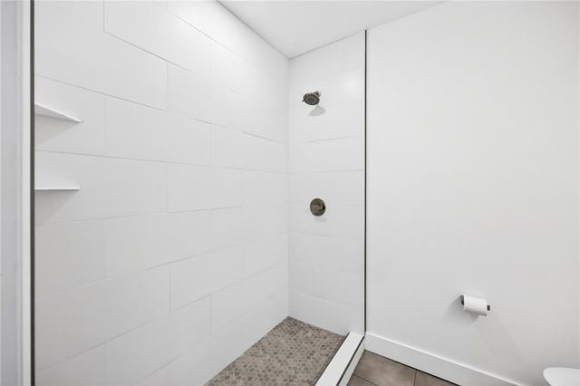 230 N Chambord NW Drive, Atlanta, GA 30327