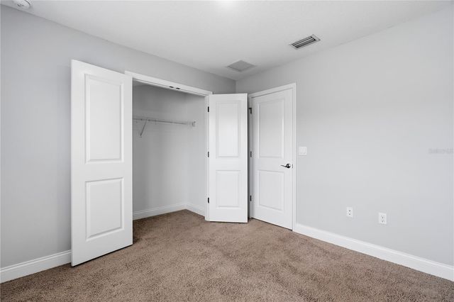 858 N THORNTON AVENUE, Orlando, FL 32803