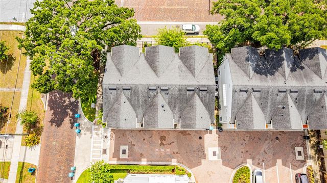 858 N THORNTON AVENUE, Orlando, FL 32803