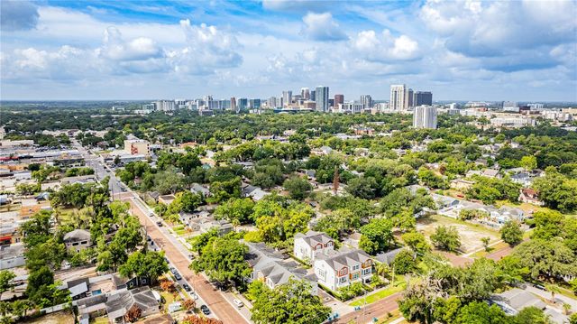 858 N THORNTON AVENUE, Orlando, FL 32803