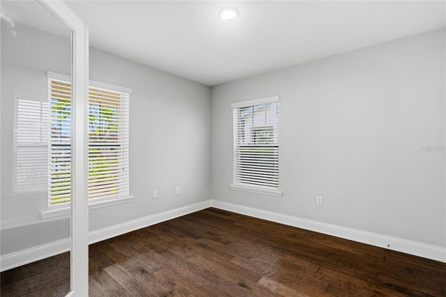 858 N THORNTON AVENUE, Orlando, FL 32803