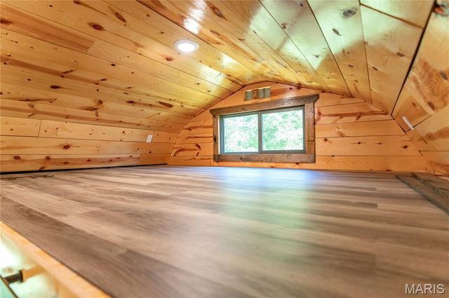 10900 County Road 3600, St James, MO 65559