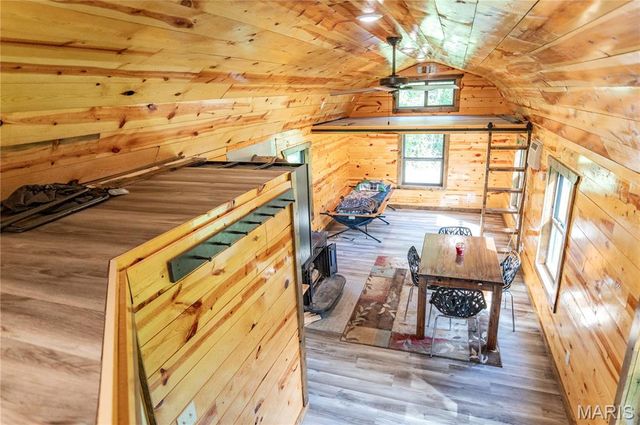 10900 County Road 3600, St James, MO 65559