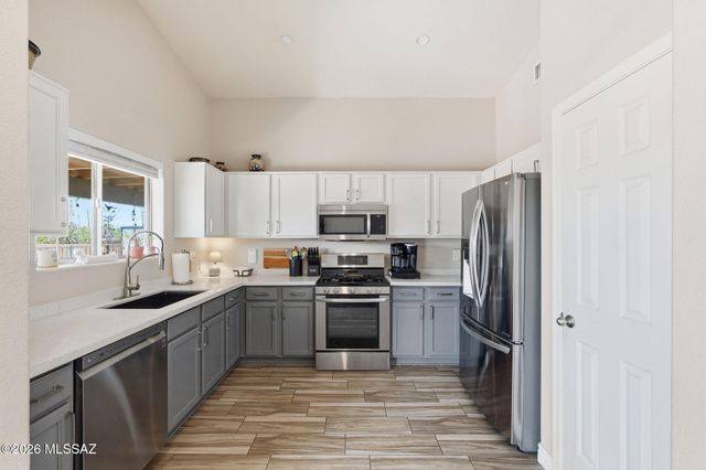 10356 E Danwood Way, Tucson, AZ 85747