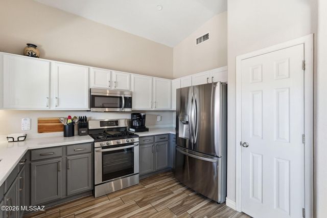 10356 E Danwood Way, Tucson, AZ 85747