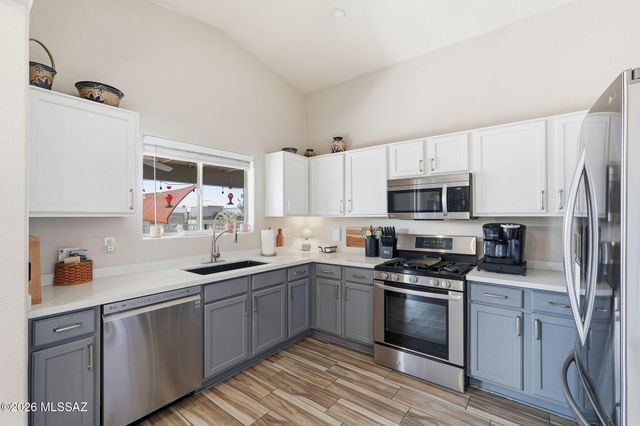 10356 E Danwood Way, Tucson, AZ 85747