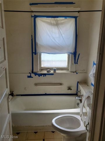 677 Eddy Road, Cleveland, OH 44108