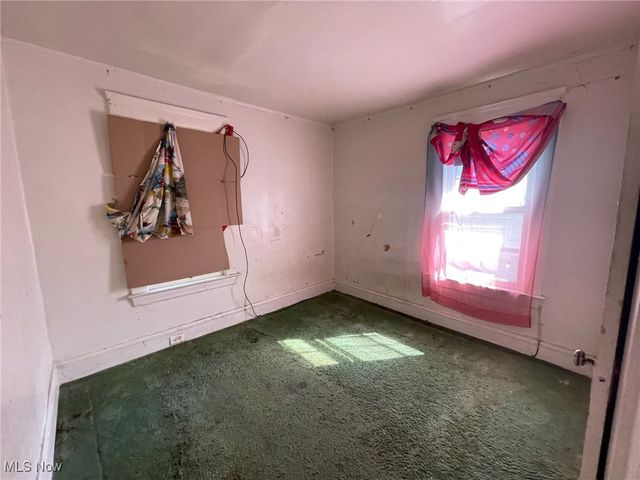 677 Eddy Road, Cleveland, OH 44108