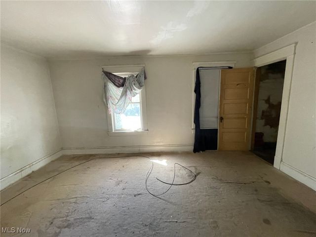 677 Eddy Road, Cleveland, OH 44108