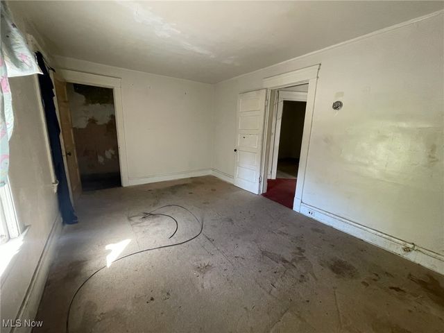 677 Eddy Road, Cleveland, OH 44108