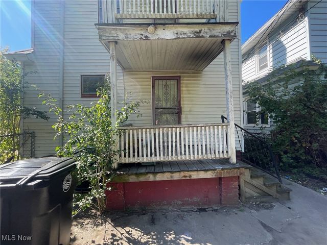 677 Eddy Road, Cleveland, OH 44108