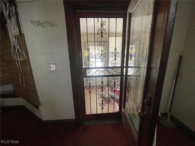 677 Eddy Road, Cleveland, OH 44108