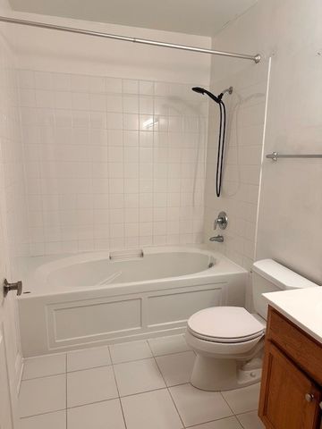 8 W Monroe Street 1206, Chicago, IL 60603