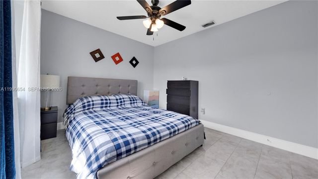 10500 SW 159th Ct, Miami, FL 33196