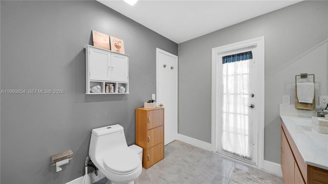 10500 SW 159th Ct, Miami, FL 33196