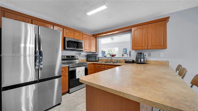 10500 SW 159th Ct, Miami, FL 33196