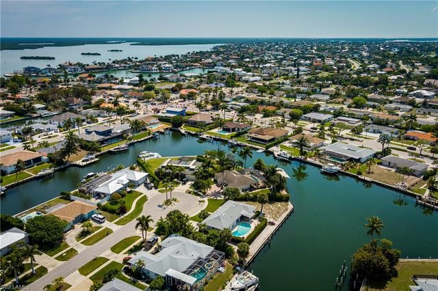 756 Apple CT, Marco Island, FL 34145