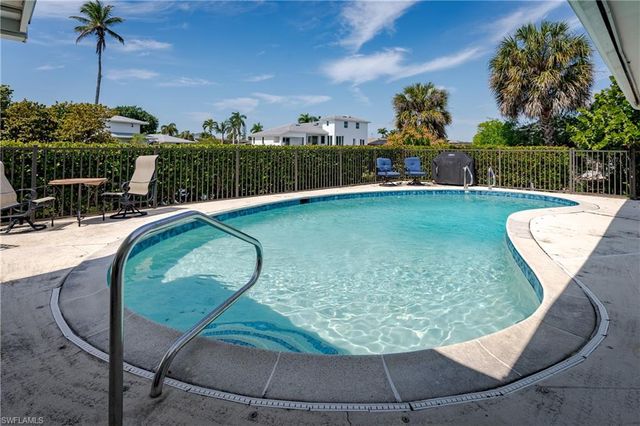 756 Apple CT, Marco Island, FL 34145