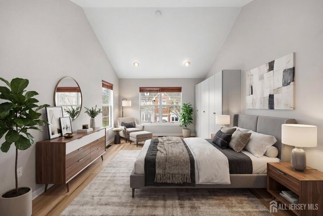 12 Hopkins Court, Plainsboro, NJ 08536