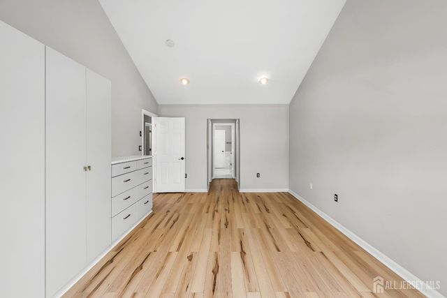 12 Hopkins Court, Plainsboro, NJ 08536