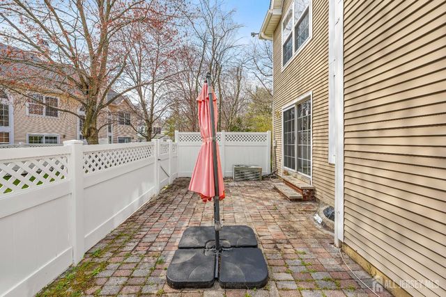 12 Hopkins Court, Plainsboro, NJ 08536