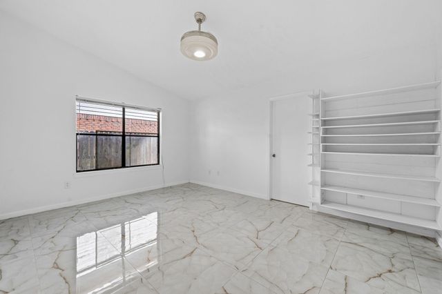 3203 Golden Willow Drive, Houston, TX 77339