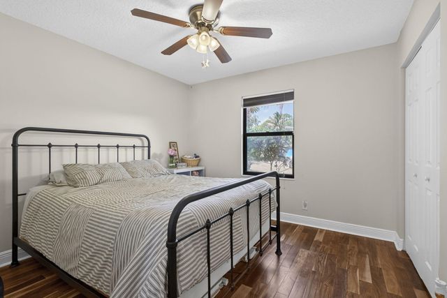 17815 92nd Lane N, The Acreage, FL 33470