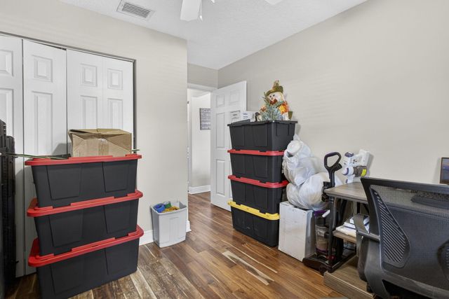 17815 92nd Lane N, The Acreage, FL 33470