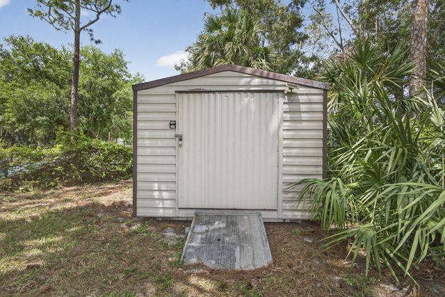 17815 92nd Lane N, The Acreage, FL 33470