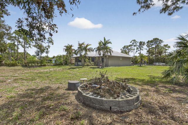 17815 92nd Lane N, The Acreage, FL 33470