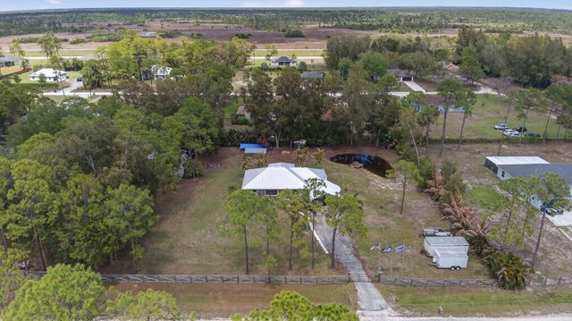 17815 92nd Lane N, The Acreage, FL 33470