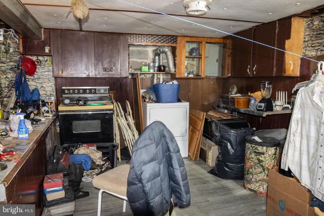 120 LOW ROAD, Pottsville, PA 17901