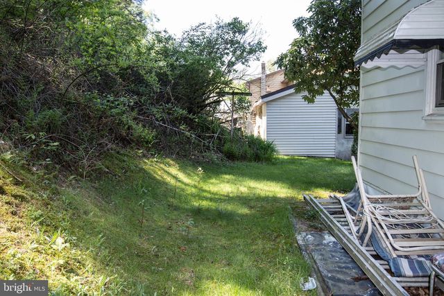 120 LOW ROAD, Pottsville, PA 17901