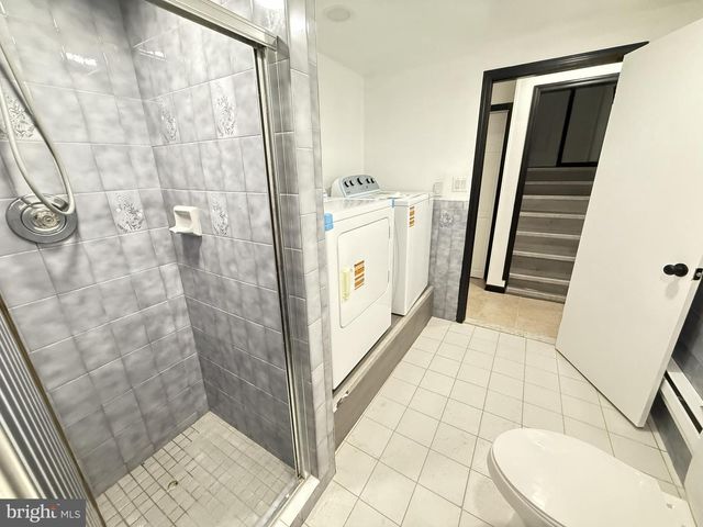 8066 RED SQUIRREL DR, Tobyhanna, PA 18466