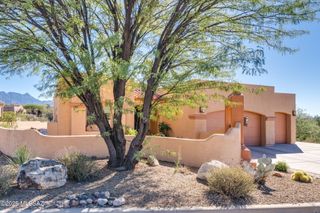 1367 S Madera Reserve Drive, Green Valley, AZ 85614