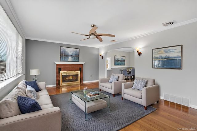 15 Hy Vue Drive, Newburgh, NY 12550