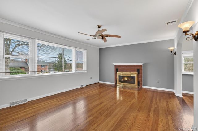 15 Hy Vue Drive, Newburgh, NY 12550