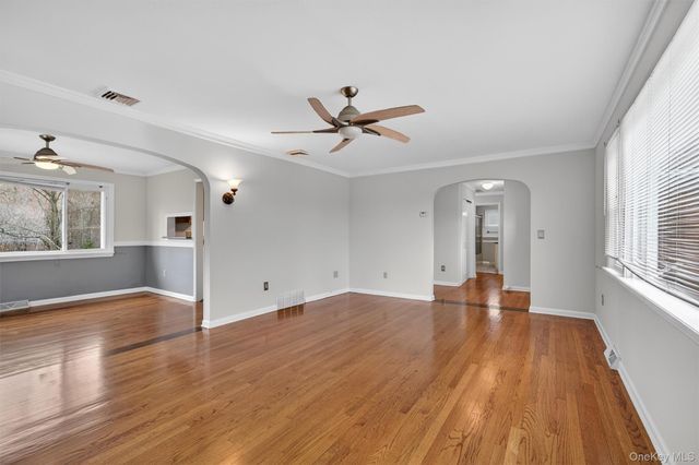 15 Hy Vue Drive, Newburgh, NY 12550